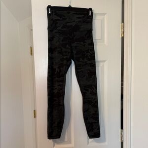 Lululemon Green Camouflage Align Leggings